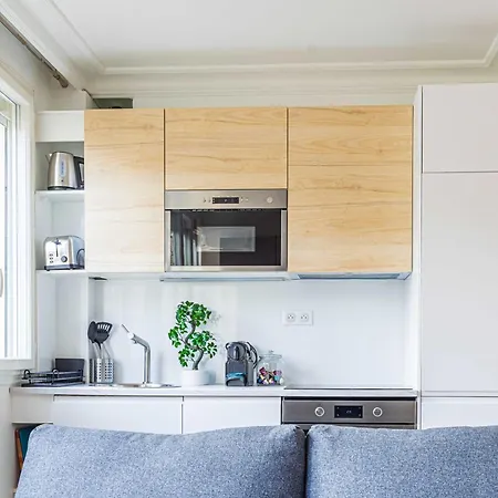 Superb Trocadero Eiffel Tower Apartment *